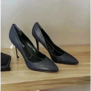 Charles by Charles David Pointed Toe Navy Blue Leather Smooth Pumps 6.5